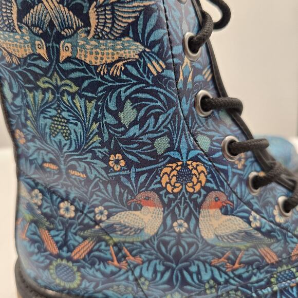 Harlow & Lloyd Combat Boots Womens 8 Blue Bird Print Lug Sole - Picture 9 of 11